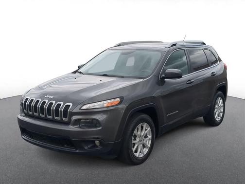 Granite Crystal Metallic Clearcoat 2015 Jeep Cherokee Latitude