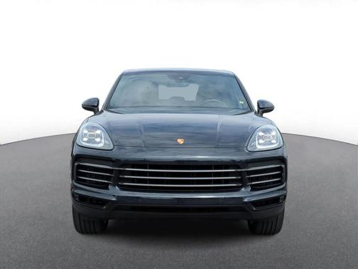 Moonlight Blue Metallic 2019 Porsche Cayenne Cayenne