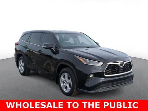 2021 Toyota Highlander LE