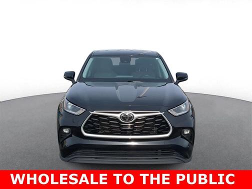 2021 Toyota Highlander LE