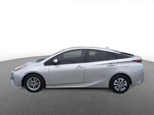 Classic Silver Metallic 2016 Toyota Prius Four