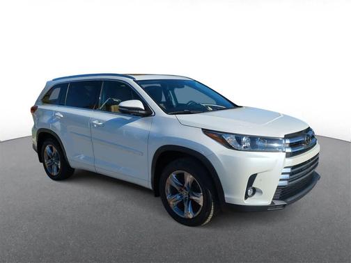 2019 Toyota Highlander Limited Platinum