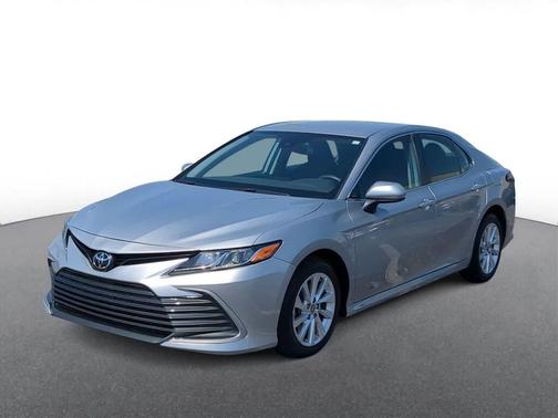 Celestial Silver Metallic 2023 Toyota Camry LE