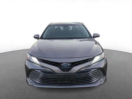 2018 Toyota Camry Hybrid XLE
