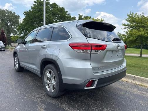 2017 Toyota Highlander Limited