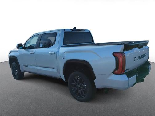 2026 Toyota Tundra Hybrid Platinum