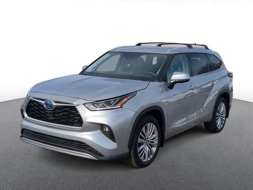 2023 Toyota Highlander Hybrid Platinum
