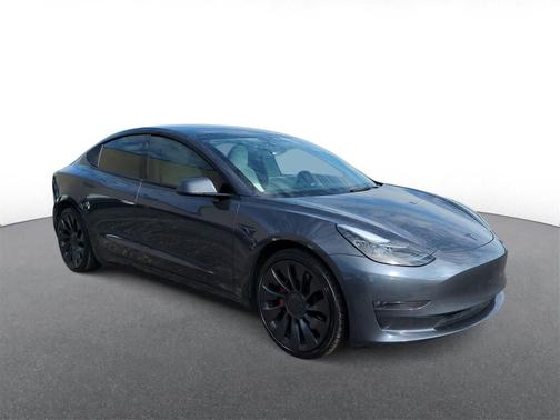 2023 Tesla Model 3 Performance