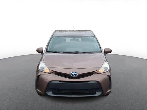 2017 Toyota Prius v Two