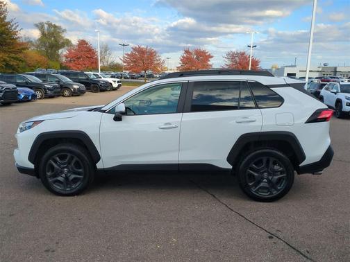 2024 Toyota RAV4 Adventure