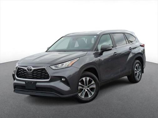 2024 Toyota Highlander Platinum
