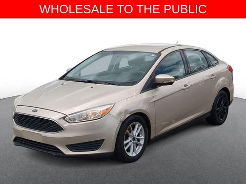 White Gold Metallic 2017 Ford Focus SE