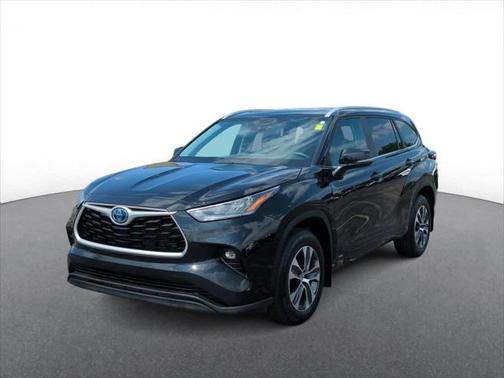 2024 Toyota Highlander Hybrid XLE