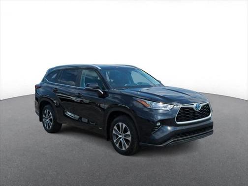 2024 Toyota Highlander Hybrid XLE