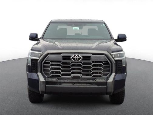 2026 Toyota Tundra Hybrid Platinum