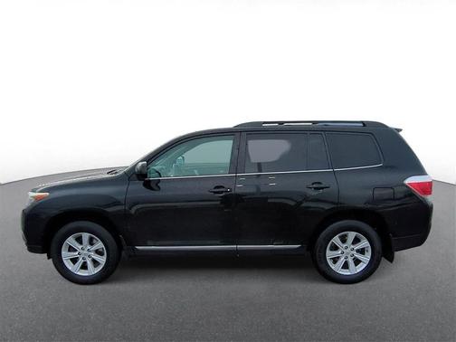 2012 Toyota Highlander SE