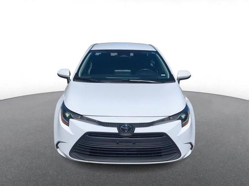 Ice Cap 2024 Toyota Corolla LE