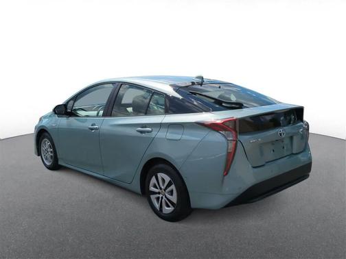 2017 Toyota Prius Four