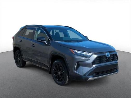 2023 Toyota RAV4 Hybrid SE