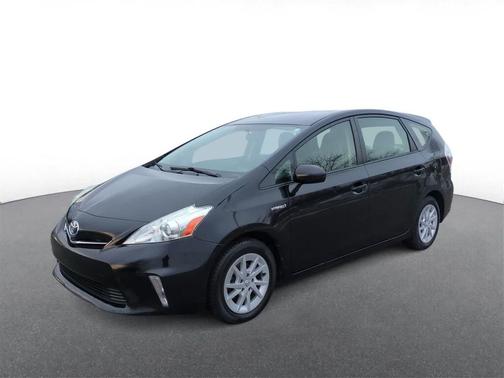 2014 Toyota Prius v Two
