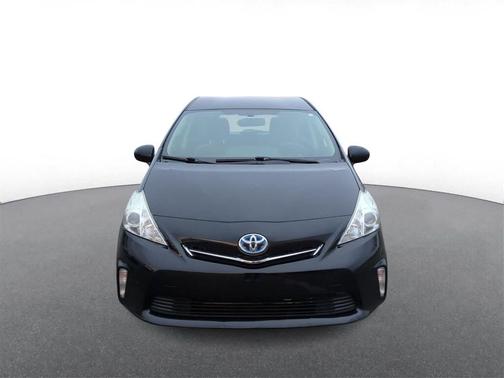 2014 Toyota Prius v Two