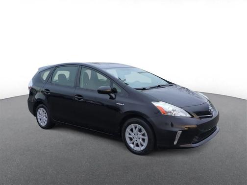 2014 Toyota Prius v Two