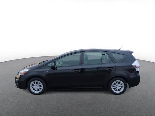 2014 Toyota Prius v Two