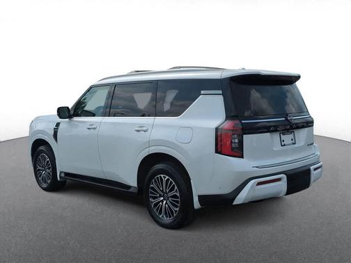 2025 Nissan Armada Platinum 4WD