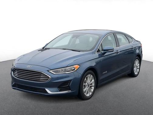 Blue Metallic 2019 Ford Fusion Hybrid SEL