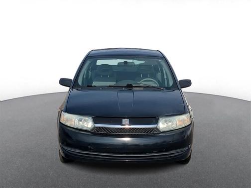 2003 Saturn Ion 1
