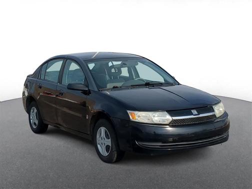 2003 Saturn Ion 1