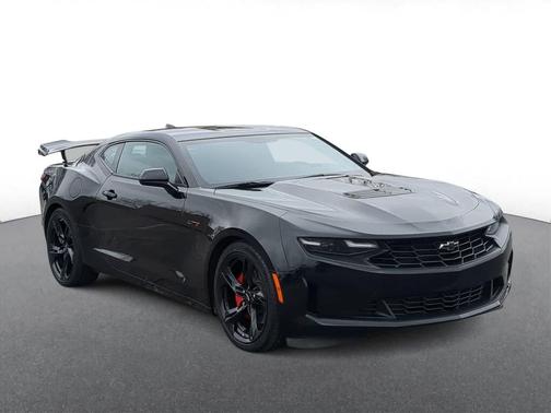 2022 Chevrolet Camaro RWD Coupe LT1