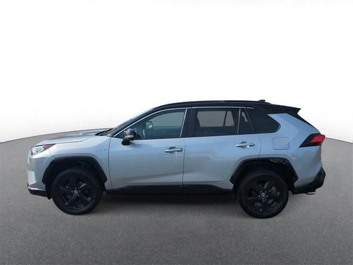 2021 Toyota RAV4 Hybrid SE