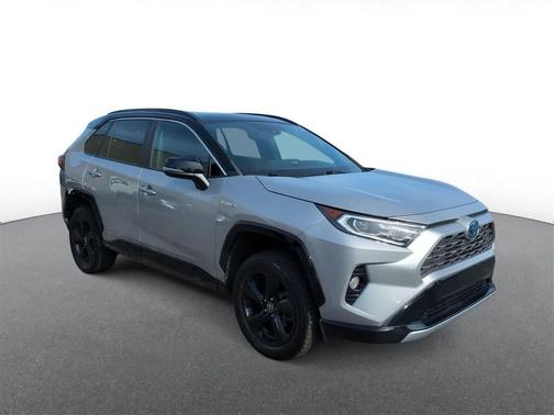 2021 Toyota RAV4 Hybrid SE