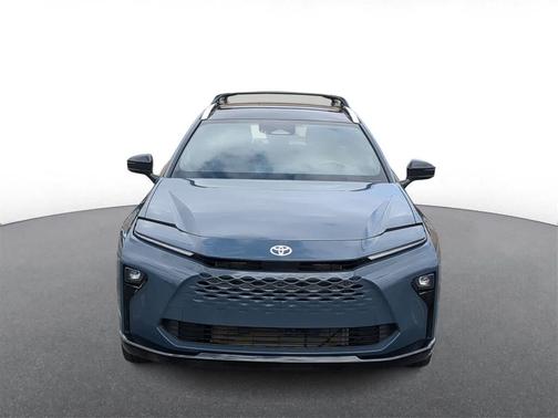 2025 Toyota Crown Signia Limited