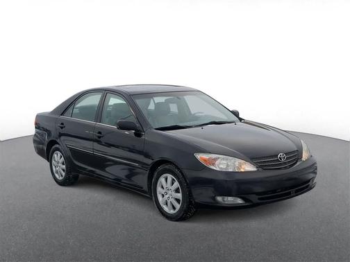 2004 Toyota Camry XLE V6