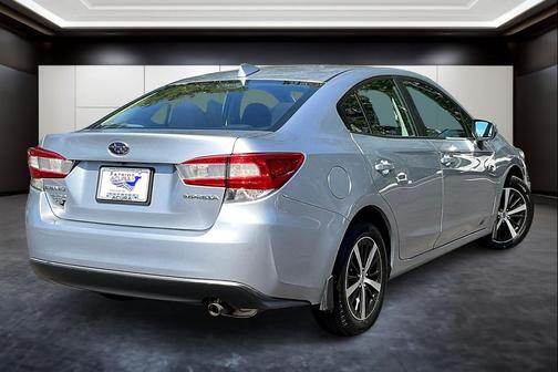 2019 Subaru Impreza 2.0i Premium