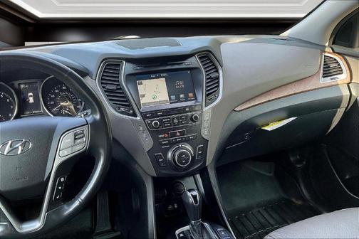 2017 Hyundai SANTA FE Limited Ultimate