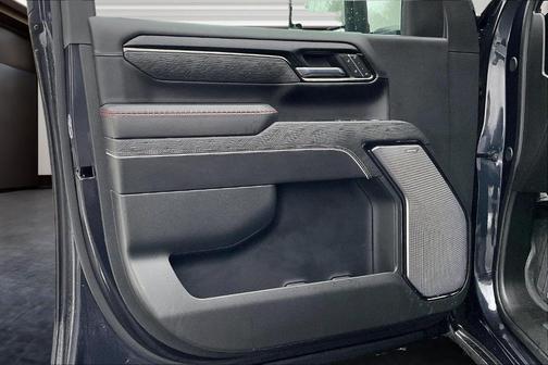 2024 GMC Sierra 2500 AT4X