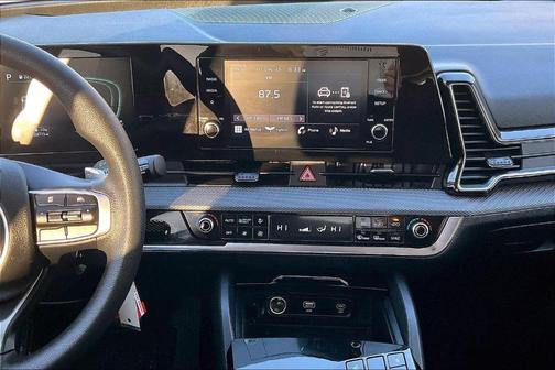 2024 Kia Sportage Hybrid LX