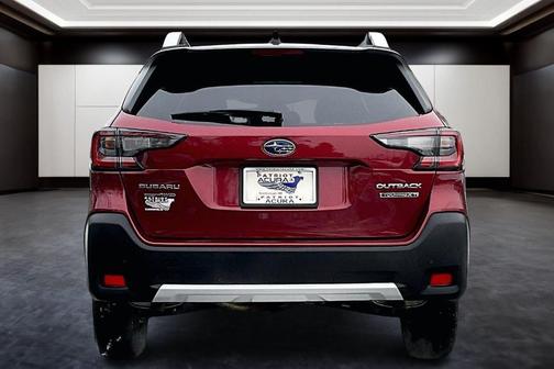 2023 Subaru Outback Touring XT