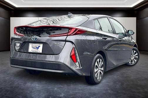 2022 Toyota Prius Prime XLE