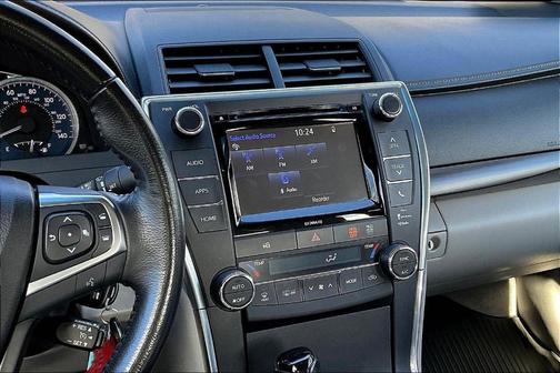 2016 Toyota Camry XLE