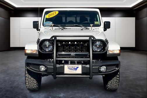 2023 Jeep Gladiator Willys 4x4