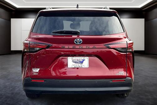 2022 Toyota Sienna XLE
