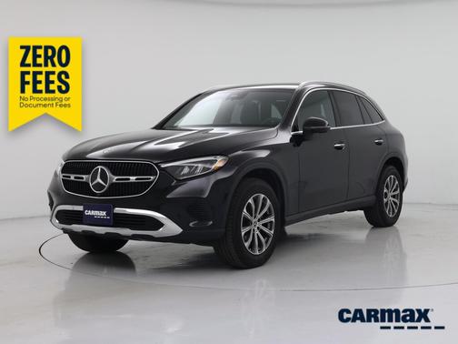 Black 2024 Mercedes-Benz GLC 300