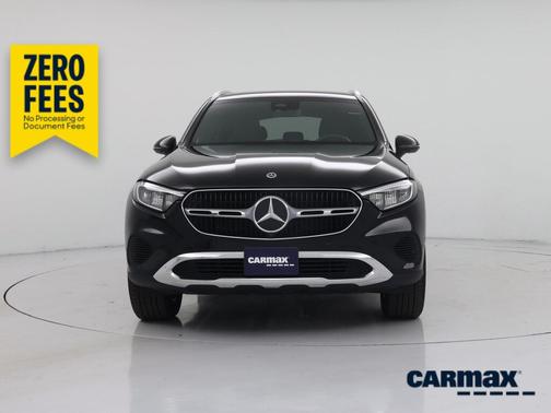 Black 2024 Mercedes-Benz GLC 300