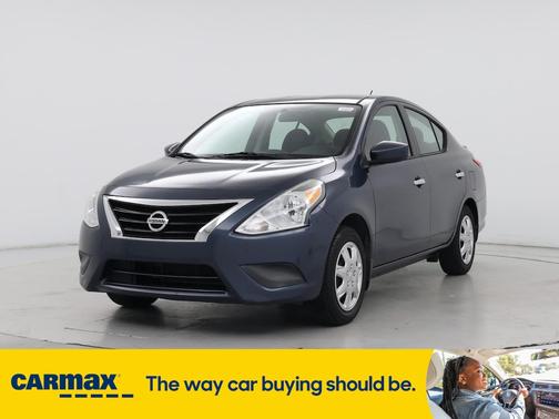 2016 Nissan Versa SV