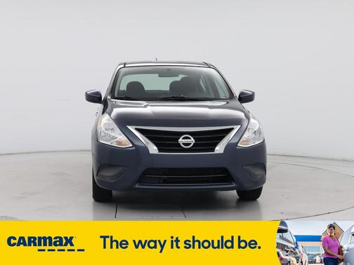 2016 Nissan Versa SV