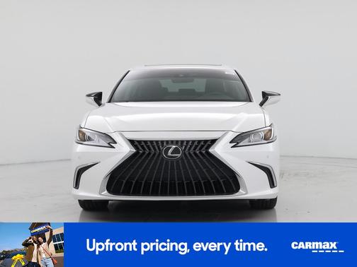 White 2024 Lexus ES 350